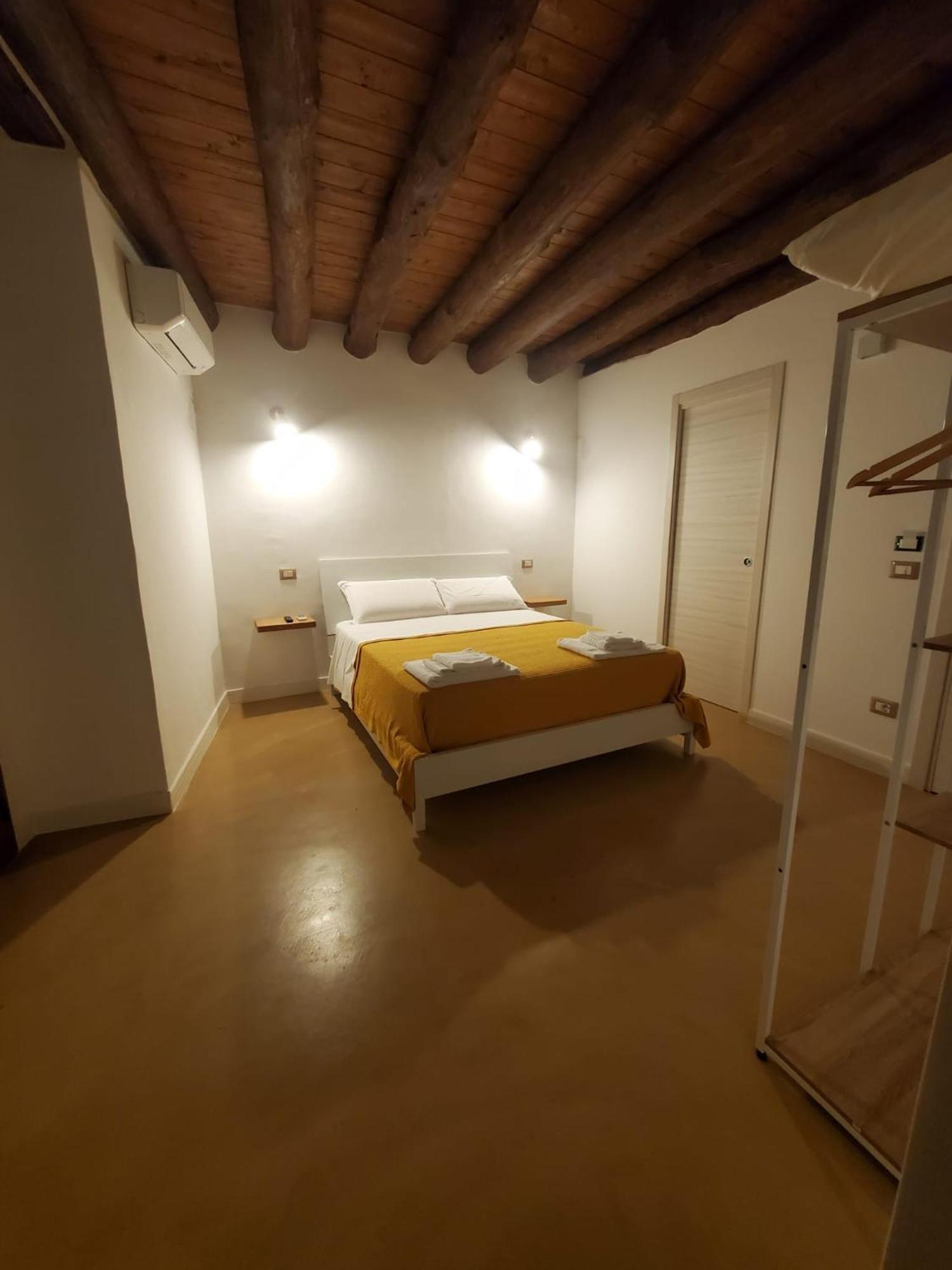 111 Apartments & Rooms 帕蒂 外观 照片